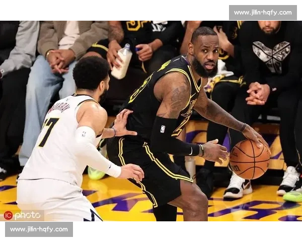 今日NBA西部半决赛湖人对掘金焦点大战上演约基奇与詹姆斯攻防博弈